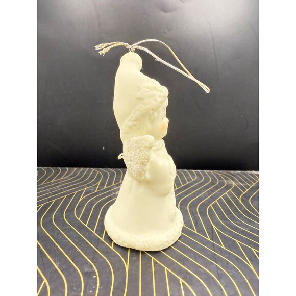 Vtg. Porcelain Angel Ornament With Knit Texture & Wings For Christmas Decor - Picture 7 of 8